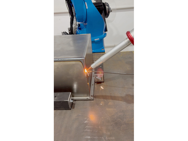 304不锈钢气密性箱体焊接案例 (1).jpg