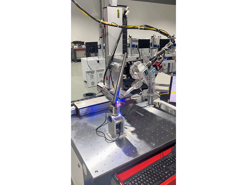 桌脚五轴平台焊案例