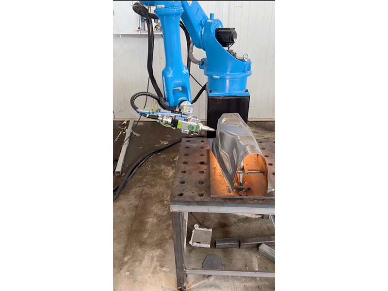 摩托车立体配件切割案例  (2).jpg